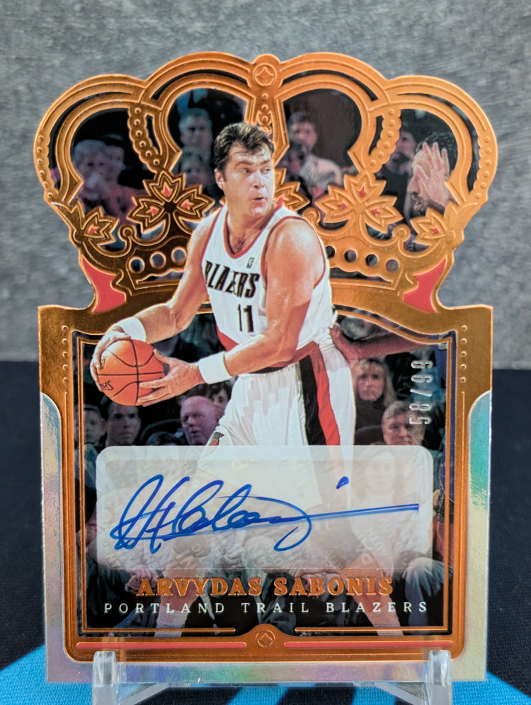 2021-22 Crown Royale Die-Cut Arvydas Sabonis Auto /99